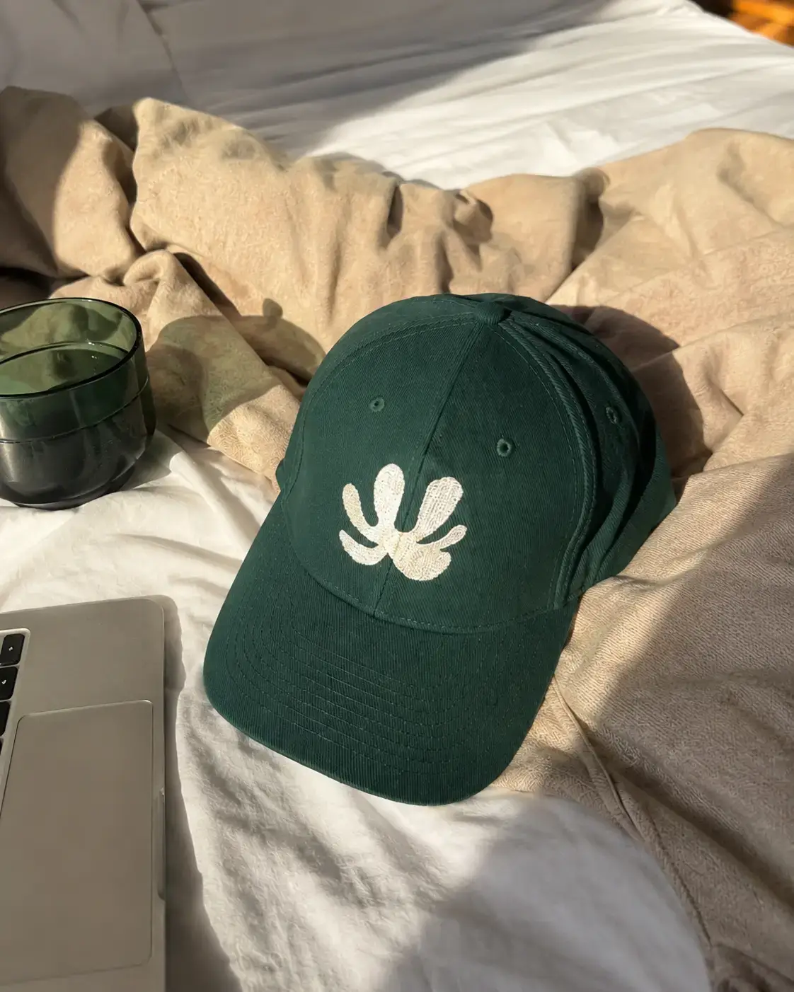 Casquette brodée personnalisée portée